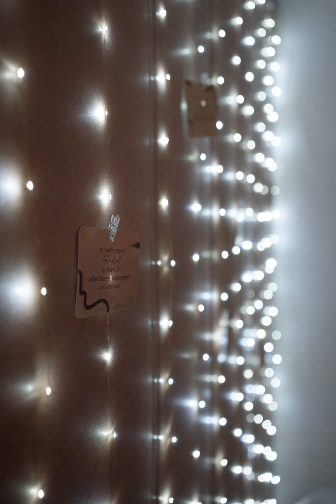 Natürliche, ästhetische und rohe Geburtsfotografie im Allgäu | Geburtsreportage im Allgäu | Geburtsbilder für Hausgeburt, Geburtshaus oder Klinik.